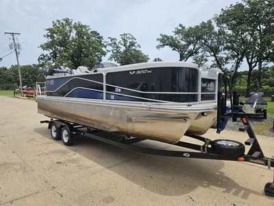 BOATZON | SunCatcher V322 RC 2019