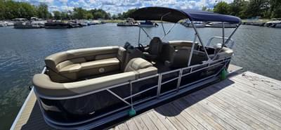 BOATZON | SunChaser 24 LR DH 2023