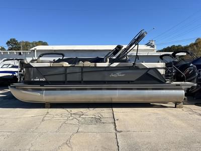 BOATZON | SunChaser 8523 SBX 2021 BOATZON | SunChaser 8523 SBX 2021
