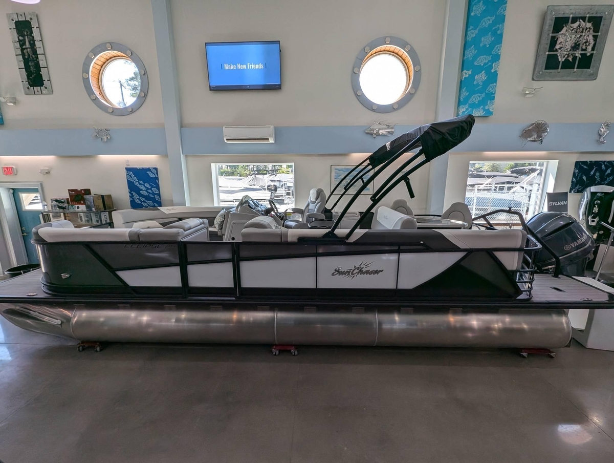 2025 SunChaser Eclipse 25 SBX - Sold Boat