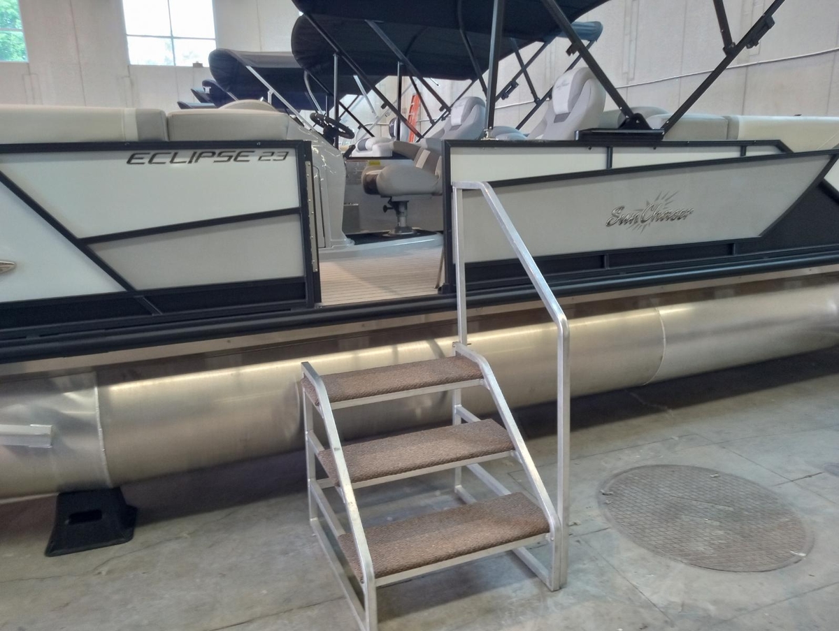 2023 SunChaser Eclipse 8523 LR DH - Sold Boat