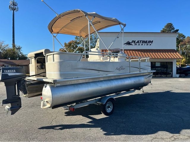 2007 SunChaser Fish 820F - Sold Boat