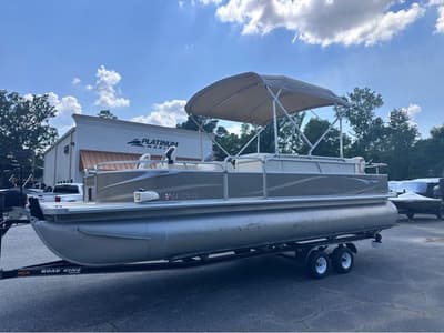BOATZON | SunChaser Four Point Fish 8524 40 2010