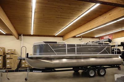 BOATZON | SunChaser Geneva 22 LR DH 2022 BOATZON | SunChaser Geneva 22 LR DH 2022
