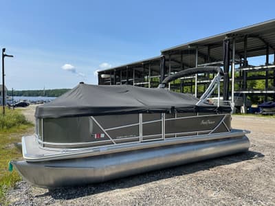 BOATZON | SunChaser Geneva 22LR PSB 2021