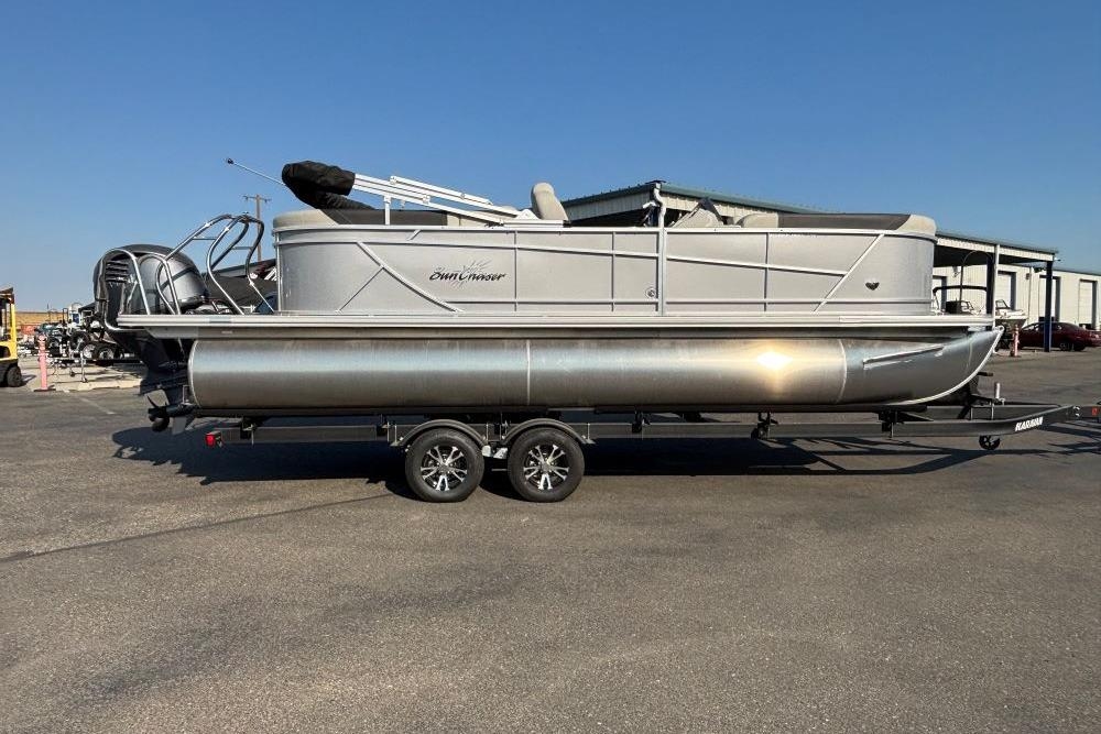 2024 SunChaser Geneva Cruise 22 LR PSB - Sold Boat
