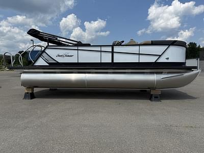 BOATZON | SunChaser Geneva Sport 21 SB DH Triple 2026 BOATZON | SunChaser Geneva Sport 21 SB DH Triple 2026