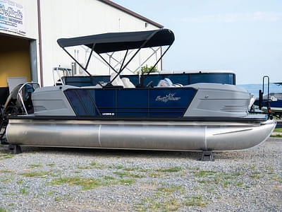 BOATZON | SunChaser Lucerne 22 LR DH Sport 2026 BOATZON | SunChaser Lucerne 22 LR DH Sport 2026