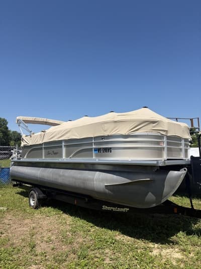 BOATZON | SunChaser Oasis 820CR 2019 BOATZON | SunChaser Oasis 820CR 2019