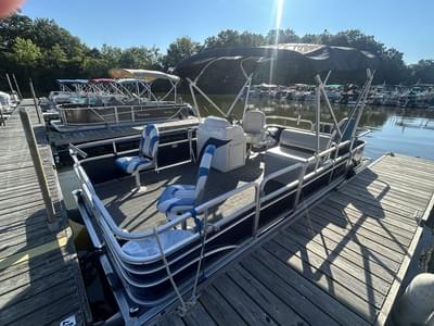 BOATZON | SunChaser Oasis Fish 818 4PT 2014 BOATZON | SunChaser Oasis Fish 818 4PT 2014