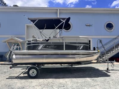 BOATZON | SunChaser Vista 16 LR 2024 BOATZON | SunChaser Vista 16 LR 2024