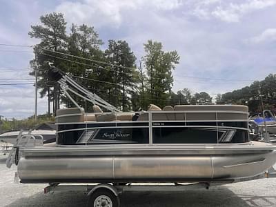 BOATZON | SunChaser Vista 18 LR 2025 BOATZON | SunChaser Vista 18 LR 2025