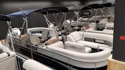 BOATZON | SunChaser Vista 22 LR 2024 BOATZON | SunChaser Vista 22 LR 2024