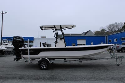 BOATZON | Sundance B22CCR 2025
