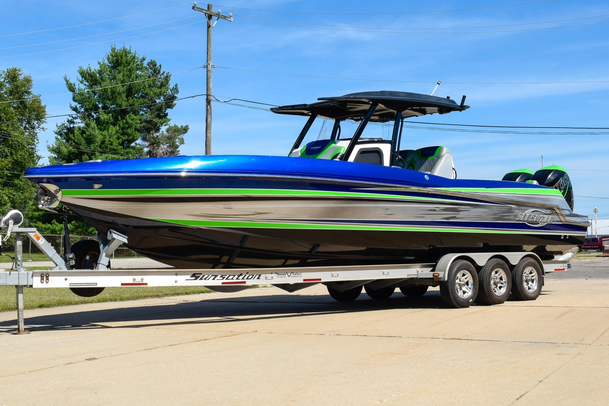 2017 Sunsation 32 CCX - Sold Boat