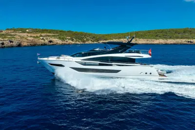 BOATZON | Sunseeker 2022