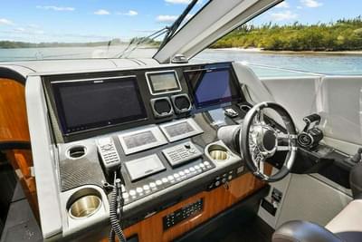 BOATZON | Sunseeker 68 Sport Yacht 2016
