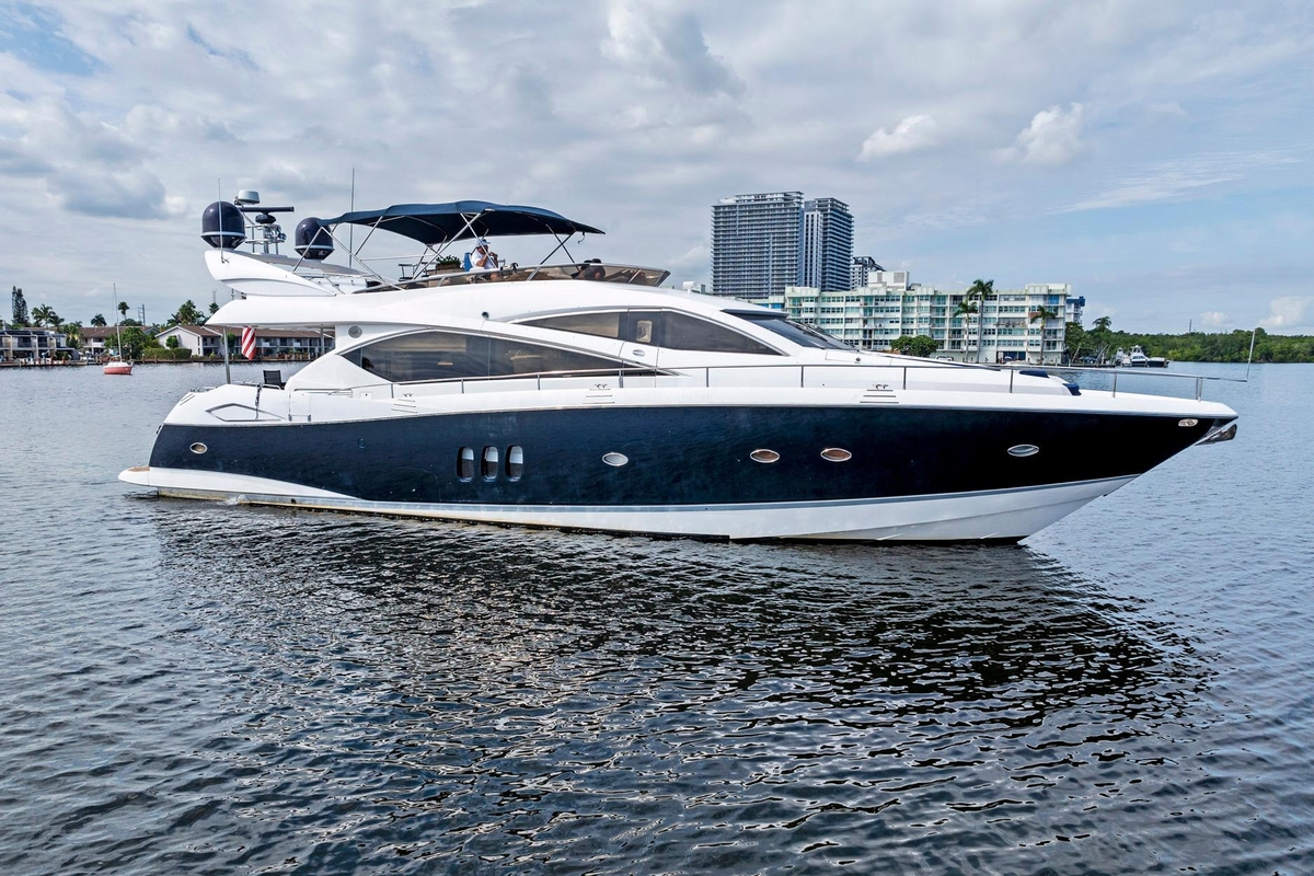 2006 Sunseeker 75 Yacht - Sold Boat