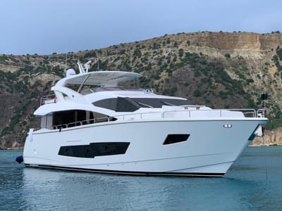 BOATZON | Sunseeker 86 Yacht 2018