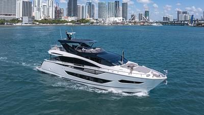 BOATZON | Sunseeker 88 Yacht 2025 BOATZON | Sunseeker 88 Yacht 2025