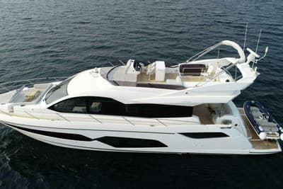 BOATZON | Sunseeker Manhattan 68 2023