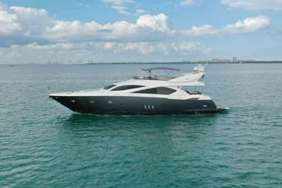 BOATZON | Sunseeker Manhattan 82 2006