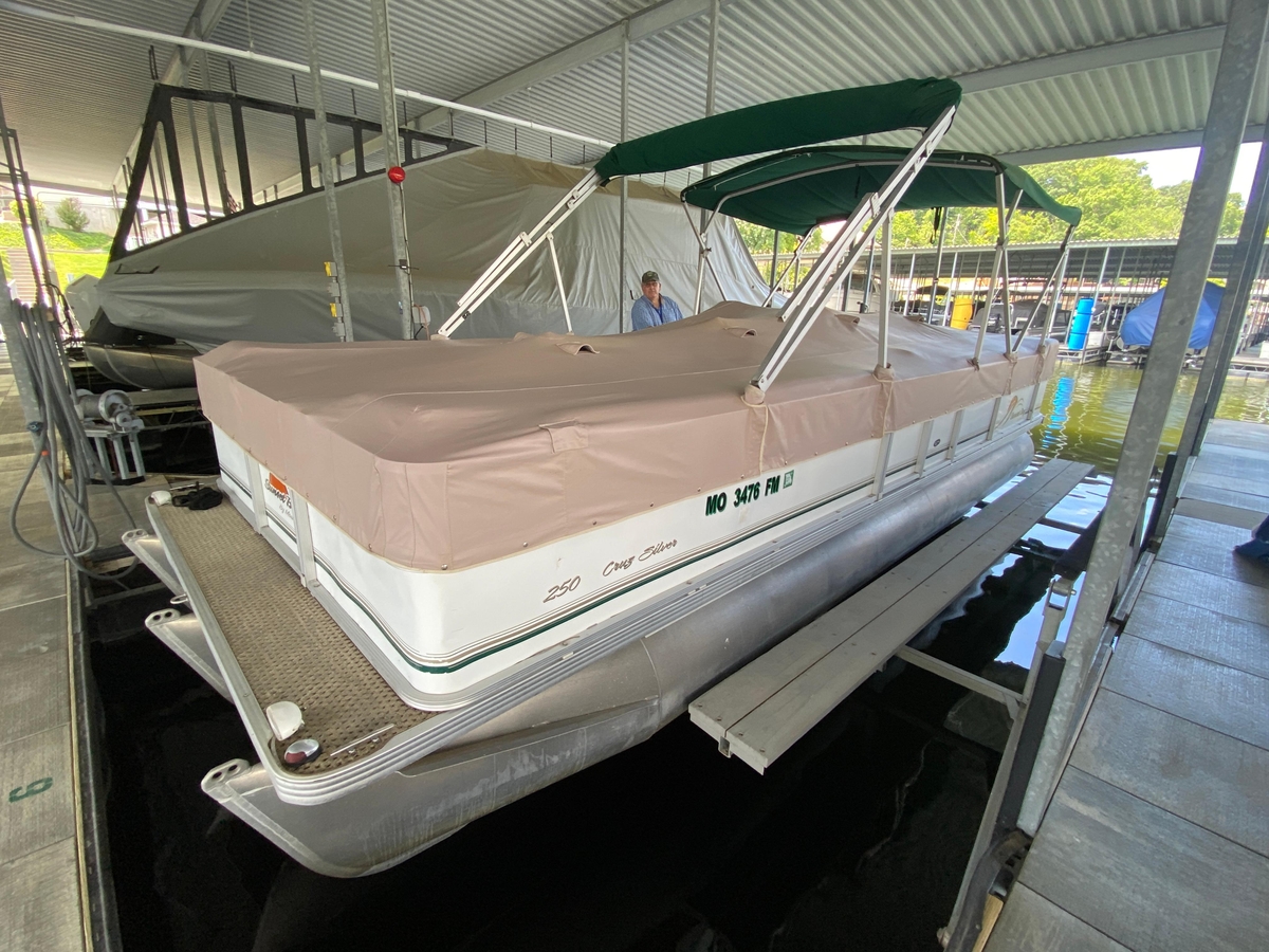 2008 Sunset Bay Cruz 250 - Sold Boat