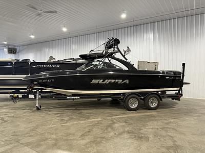 BOATZON | Supra Launch 22 V 2011