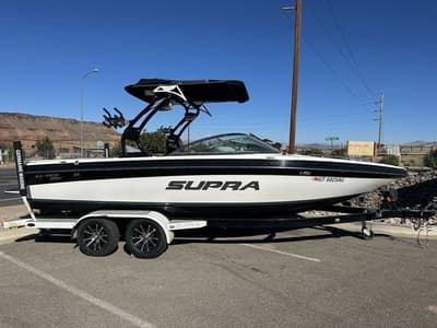 BOATZON | Supra Launch 22 V 2012