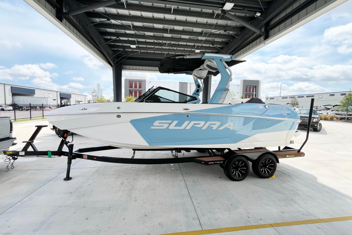2025 Supra SA450 - Sold Boat