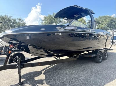 BOATZON | Supra SE 550 2024 BOATZON | Supra SE 550 2024