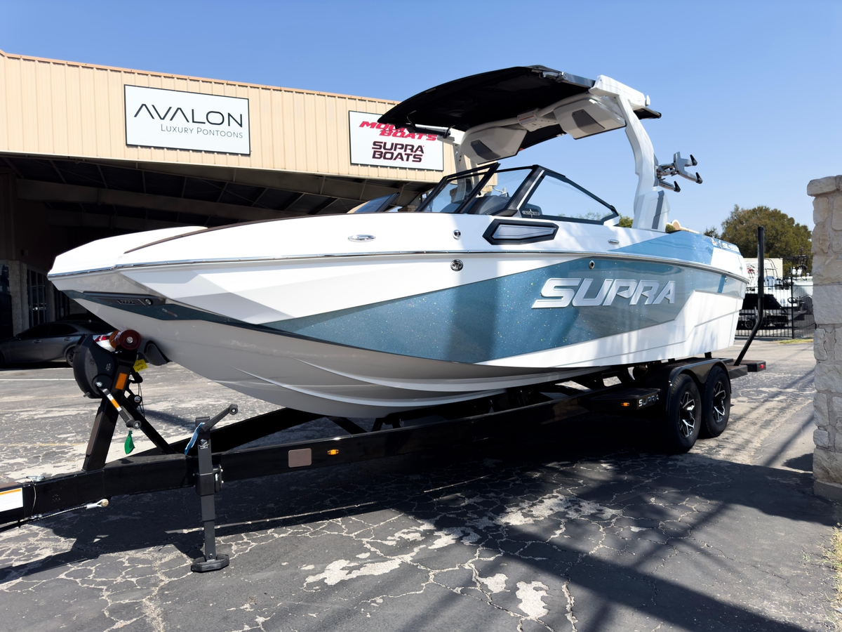2025 Supra SL 550 - Sold Boat