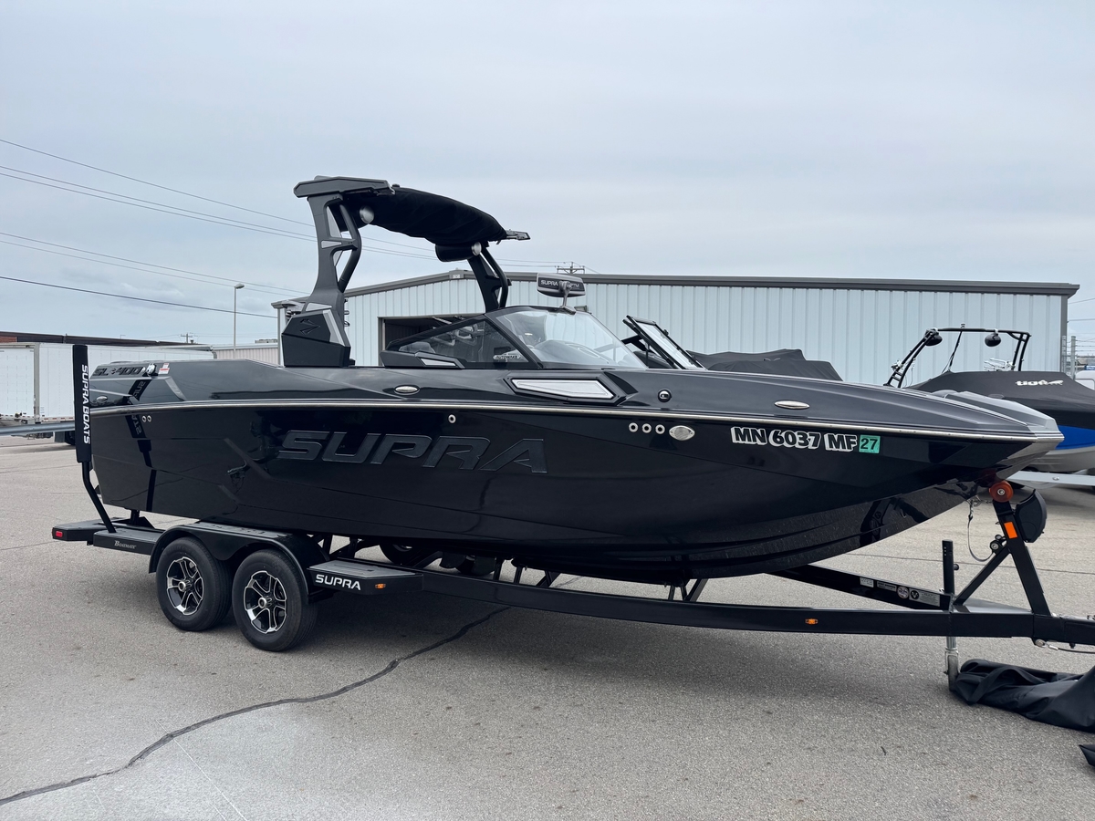 2022 Supra Supra SL400 2022 - Sold Boat