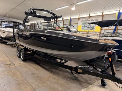 BOATZON | Supreme Boats S220 2026 BOATZON | Supreme Boats S220 2026