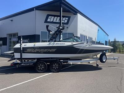 BOATZON | Supreme Boats S226 2016