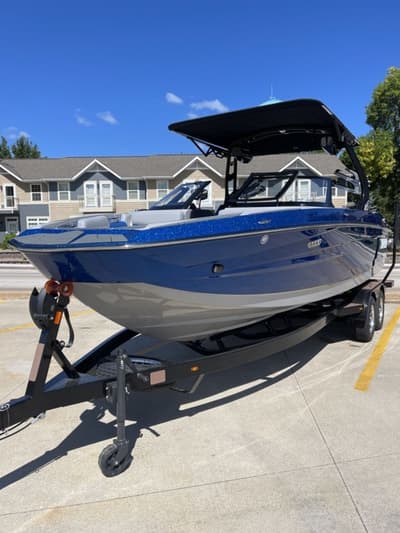 BOATZON | Supreme Boats S240 2026 BOATZON | Supreme Boats S240 2026