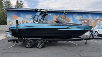 BOATZON | Supreme S220 2022