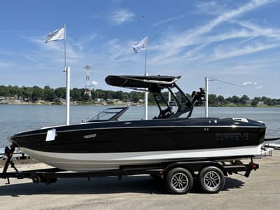 BOATZON | Supreme S220 2025 BOATZON | Supreme S220 2025