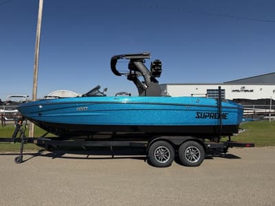 BOATZON | Supreme S220 2027 BOATZON | Supreme S220 2027