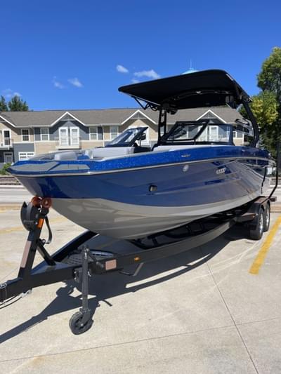 BOATZON | Supreme S240 2026