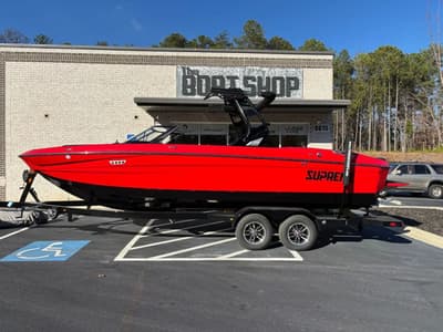 BOATZON | Supreme S240 2026 BOATZON | Supreme S240 2026