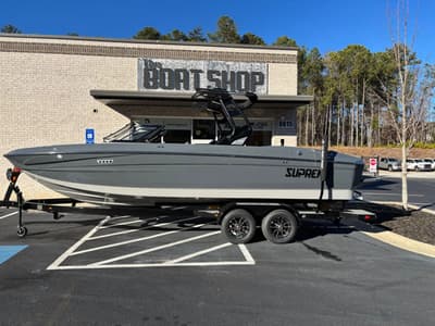 BOATZON | Supreme S240 dmscategoryfloorplan 2026