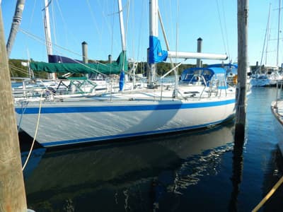 BOATZON | Sweden Yachts C3839 1984