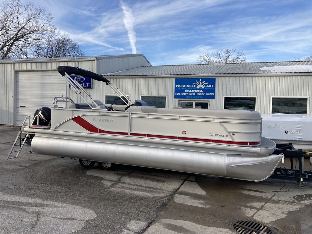 2025 Sweetwater 2286 CSE - Sold Boat