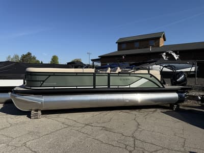BOATZON | Sweetwater 2286 SB Tri 2026