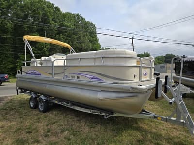 BOATZON | Sweetwater 2386RE 2008