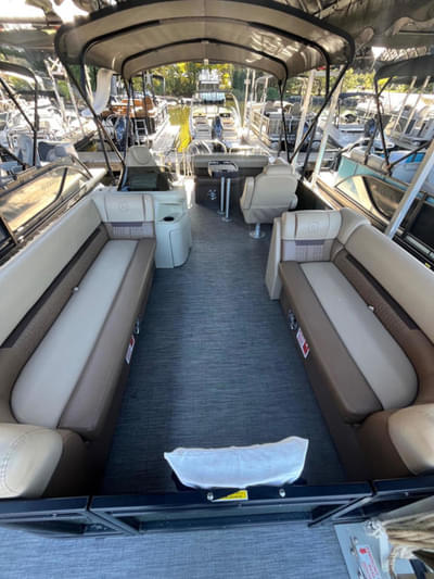 BOATZON | Sweetwater SW 2286 SFL GTP 27 in Center Tube Package 2024 BOATZON | Sweetwater SW 2286 SFL GTP 27 in Center Tube Package 2024