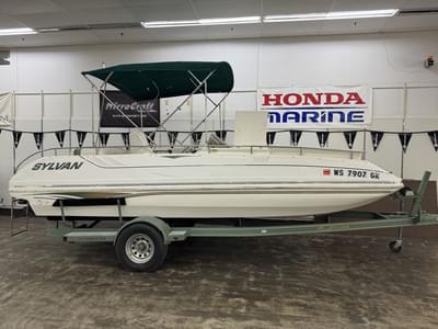 BOATZON | Sylvan 2030 DECK BOAT 2002