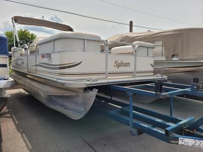 BOATZON | Sylvan 820 Mirage 2002