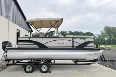 BOATZON | Sylvan 820 Mirage Cruise 2018